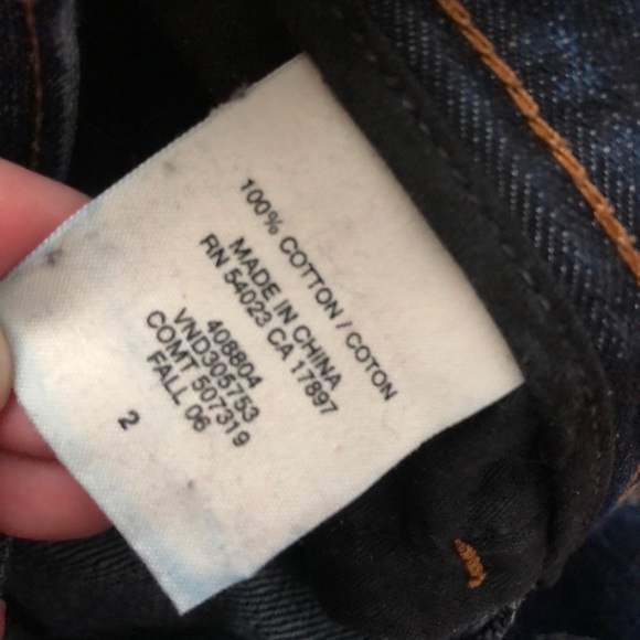 Medium Length Dark Jean Skirt💙 - Picture 4 of 5